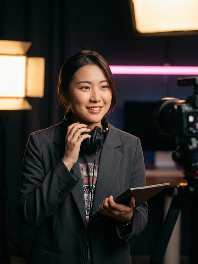 萝莉漫画视频制片人林晓薇